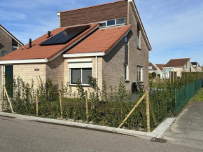 Nice bungalow with garden